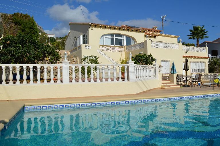 chalet en calpe ·  415000€