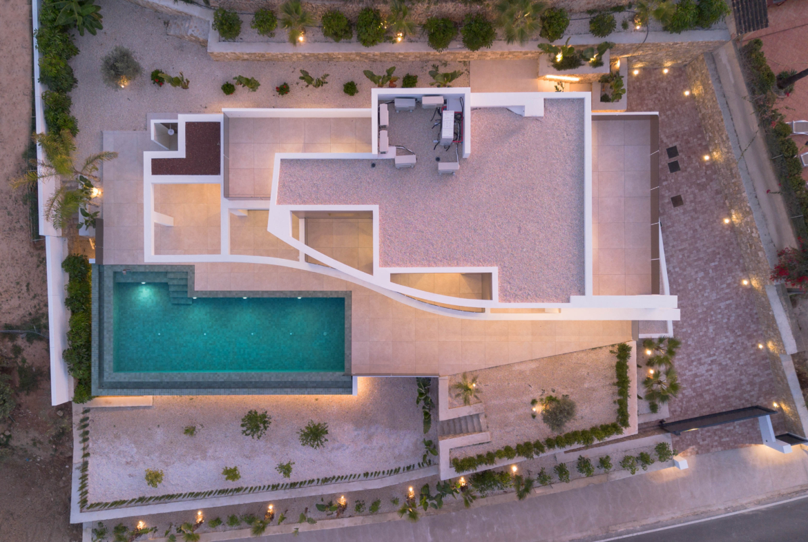 Exquisita villa de lujo en Benissa a un paso de la Playa de La Fustera