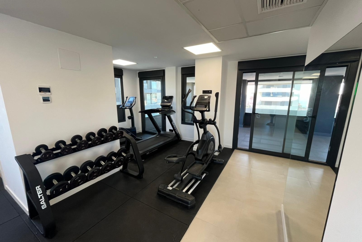 Exclusivo ático con solárium privado y vistas al mar en Calpe