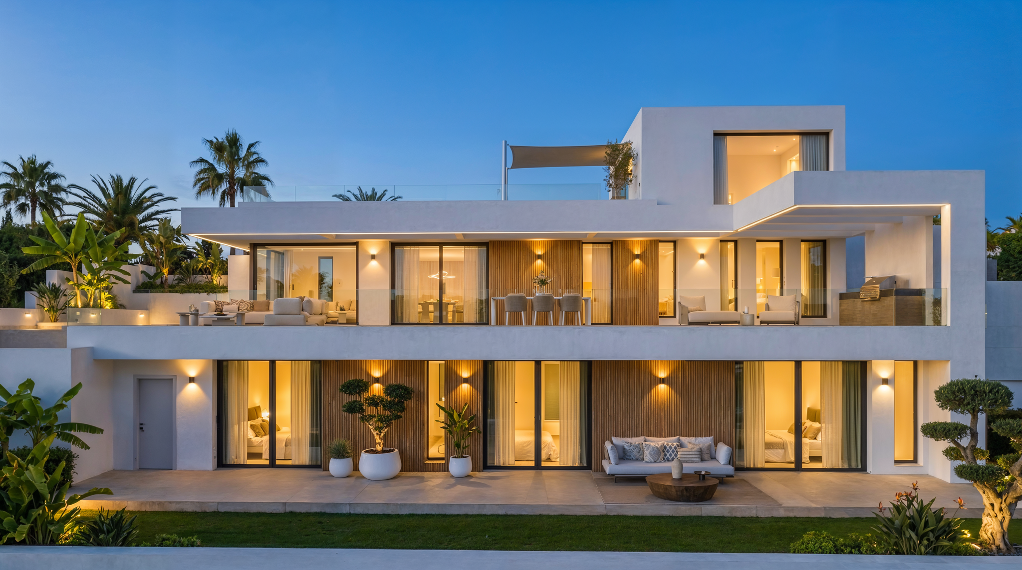 Villa mediterránea con orientación sur y vistas panorámicas